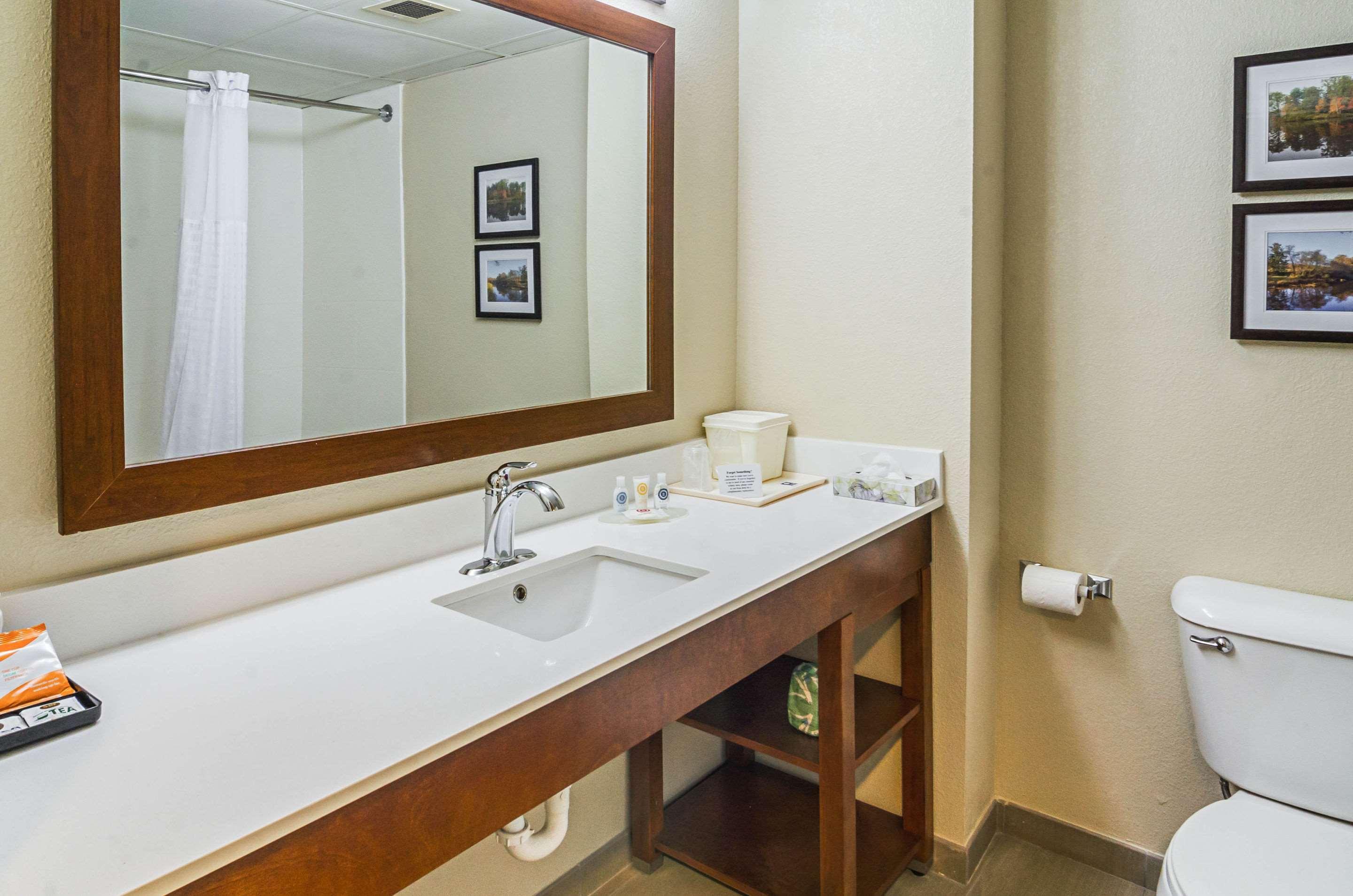 Comfort Inn & Suites Oxford South Exteriör bild