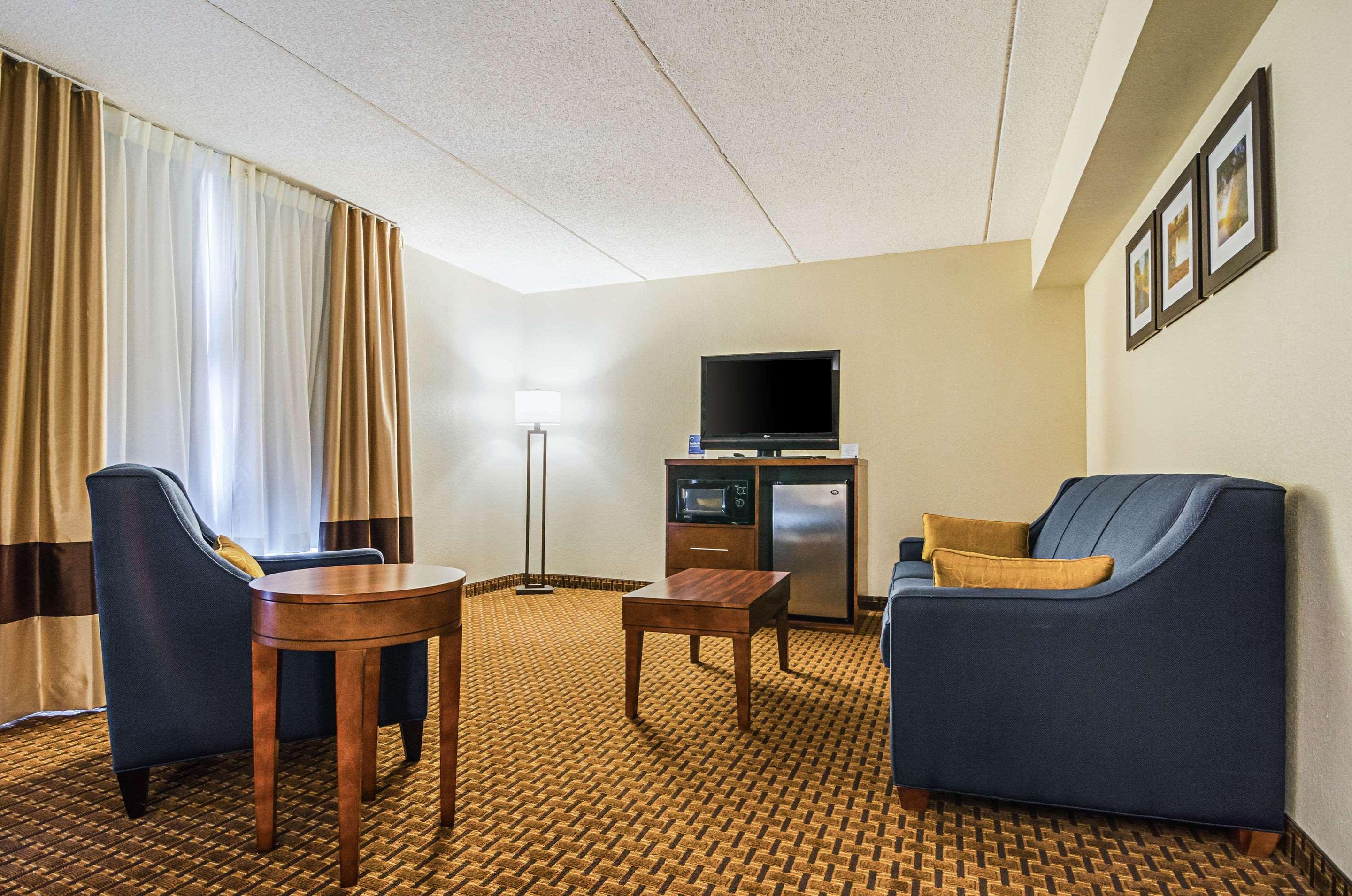 Comfort Inn & Suites Oxford South Exteriör bild