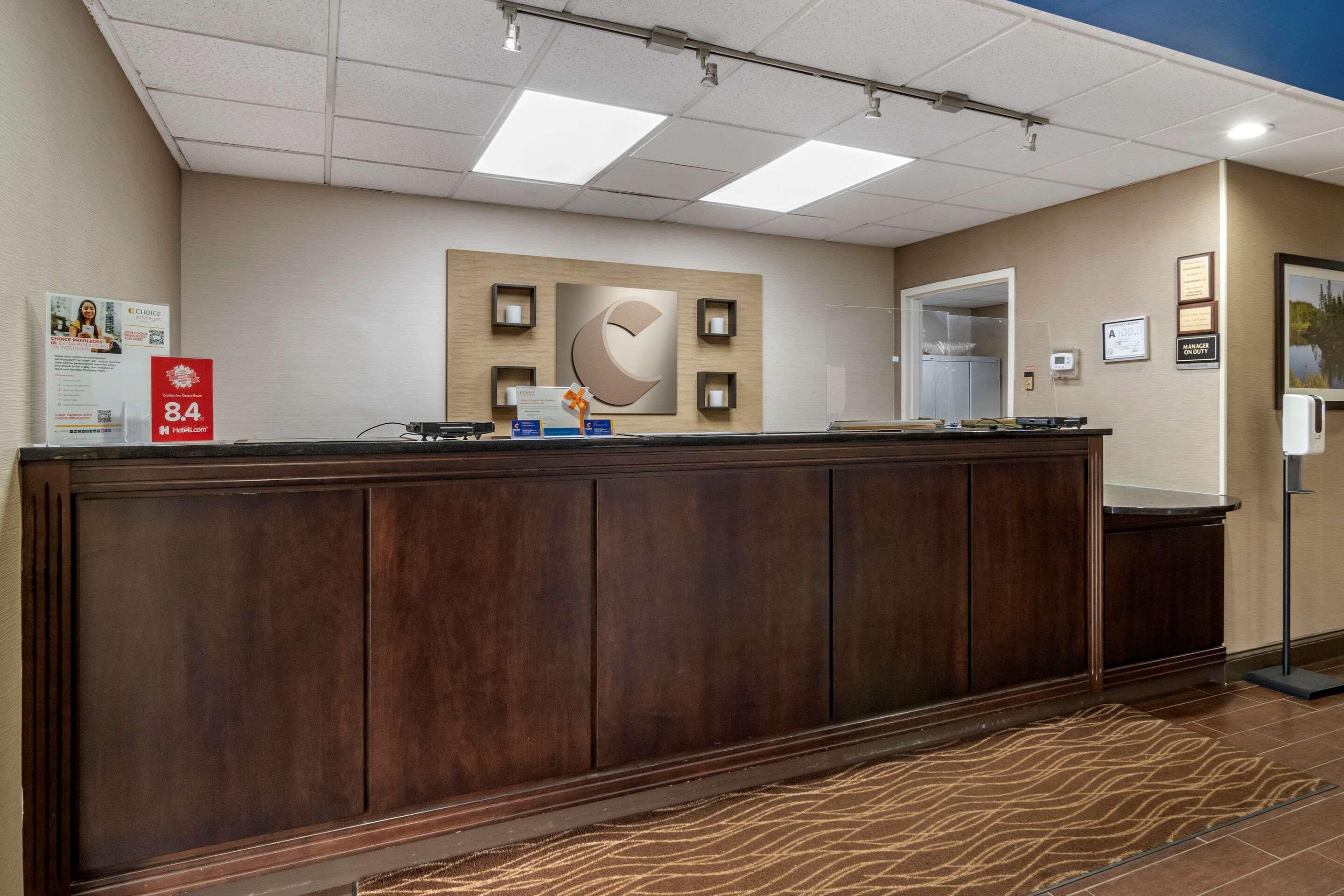 Comfort Inn & Suites Oxford South Exteriör bild